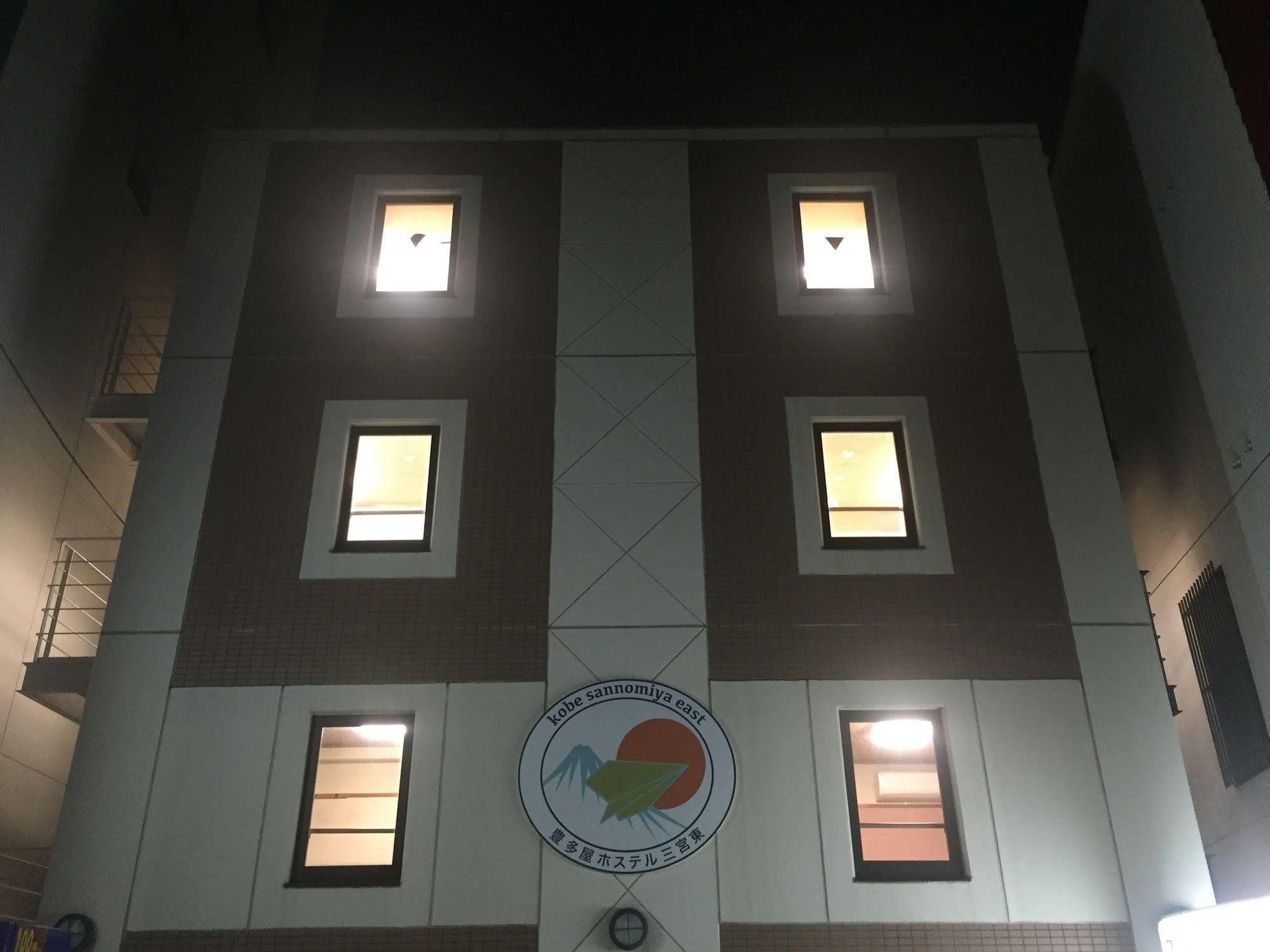 T&K Hostel Kobe Sannomiya East Bagian luar foto