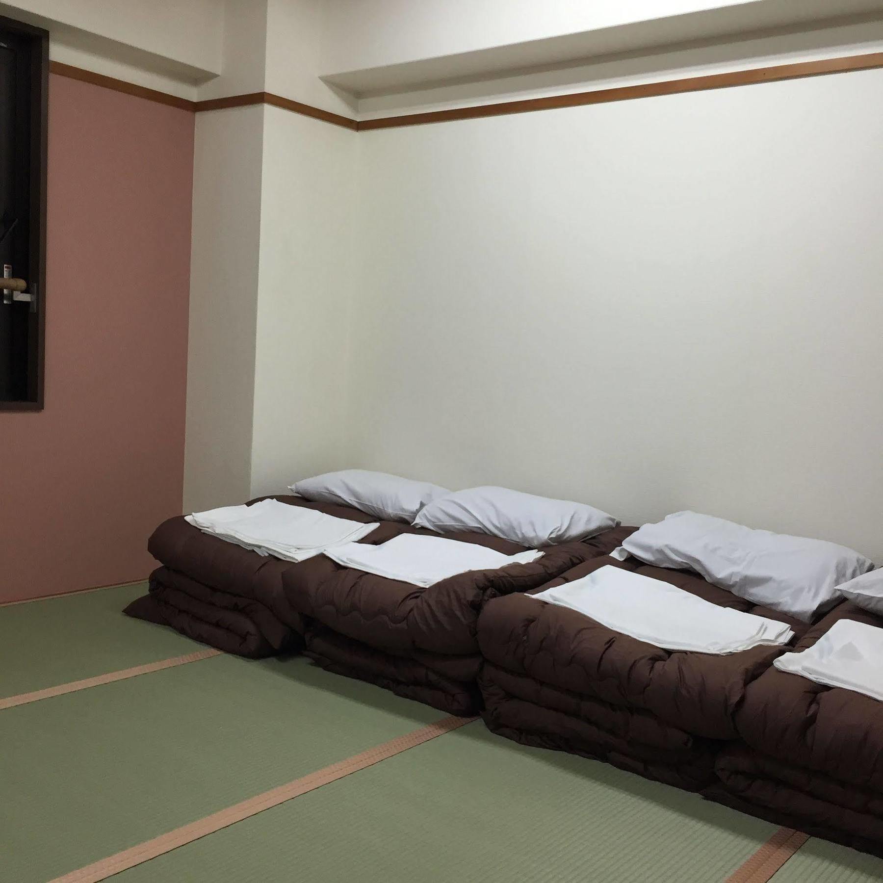 T&K Hostel Kobe Sannomiya East Bagian luar foto