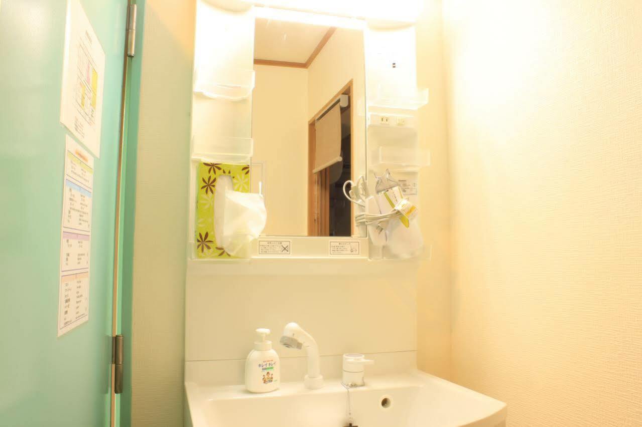 T&K Hostel Kobe Sannomiya East Bagian luar foto