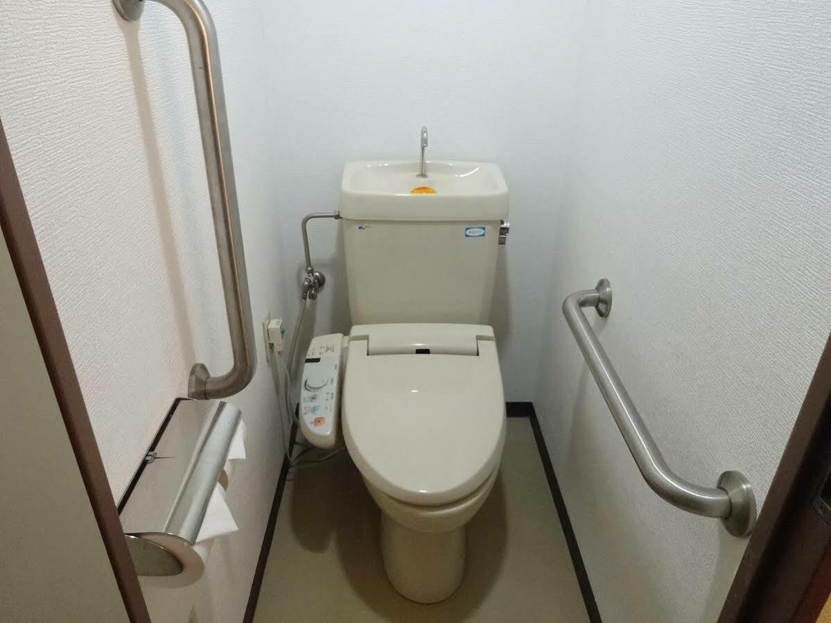 T&K Hostel Kobe Sannomiya East Bagian luar foto